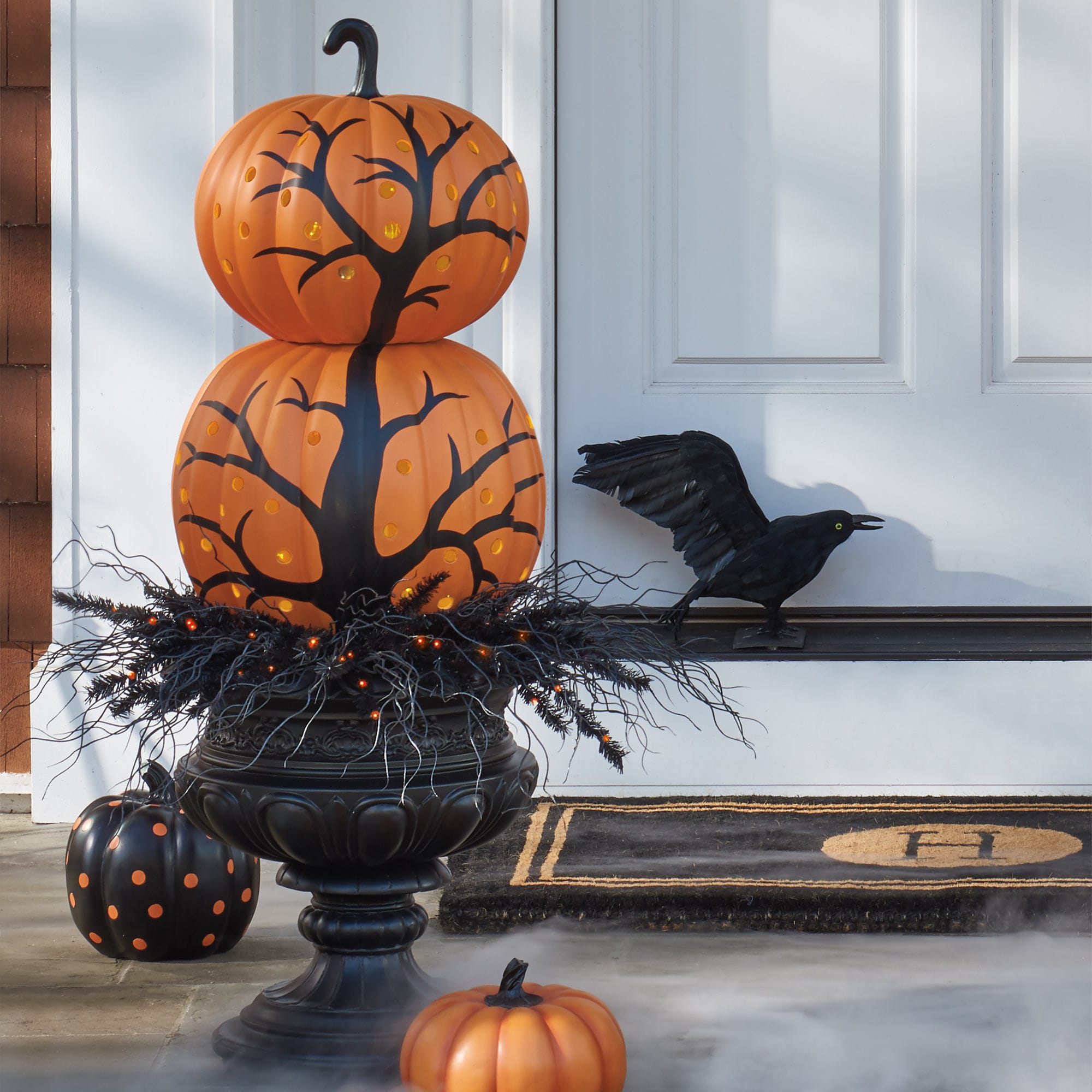 BLOG_Grandinroad_halloween_planter Grandin Road Blog
